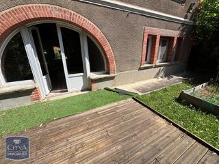  Maison à louer 6 pièces 156 m²