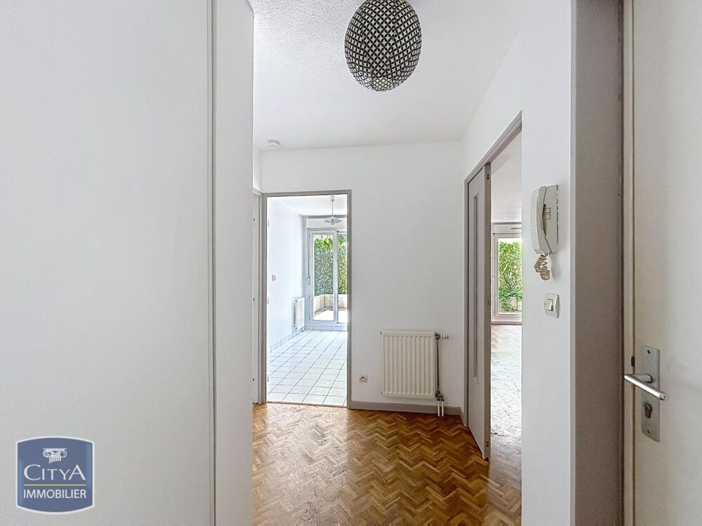 location Appartement - 2 pièce(s) - 55 m² Lyon 7