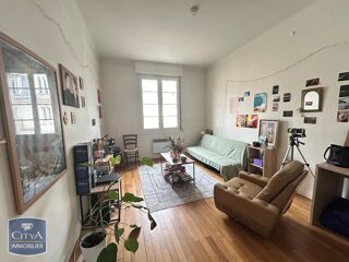  Appartement à louer 2 pièces 50 m²