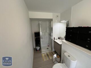  Appartement à louer 1 pièce 33 m²