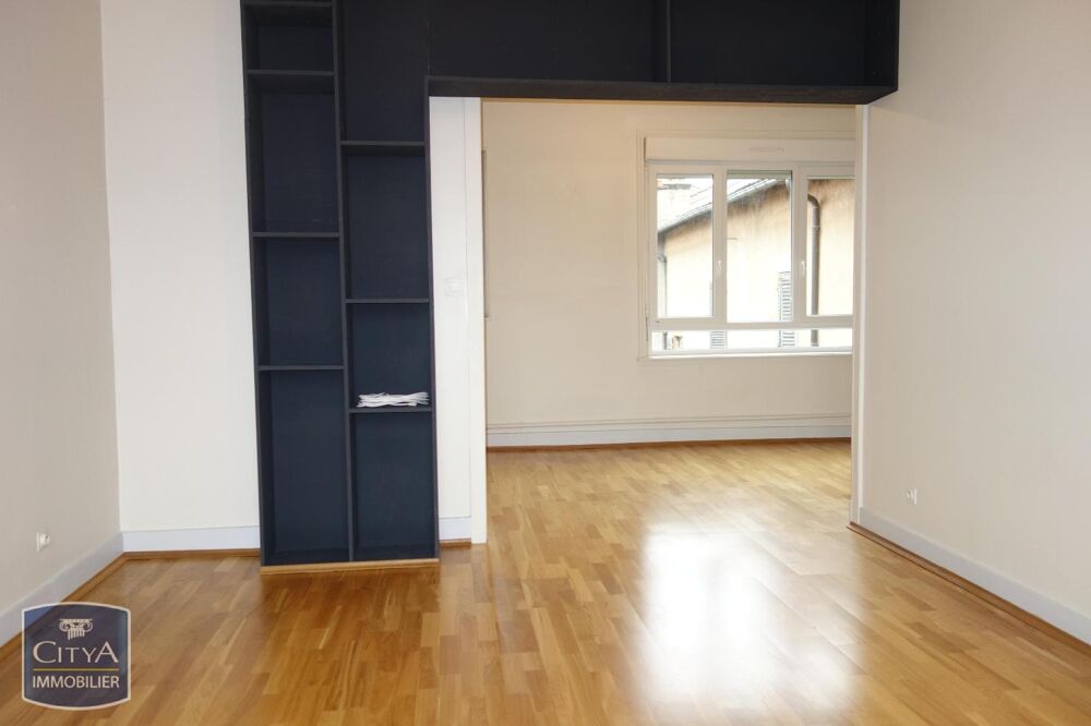 location Appartement - 2 pièce(s) - 65 m² Mâcon (71000)