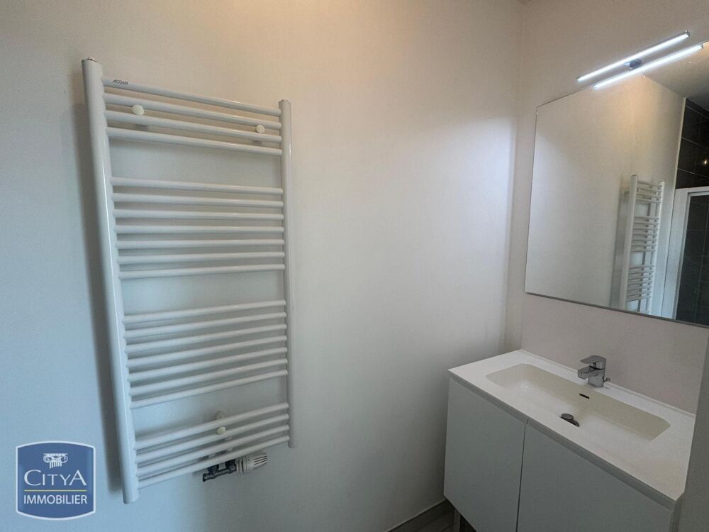 location Appartement - 4 pièce(s) - 91 m² Ferney-Voltaire (01210)