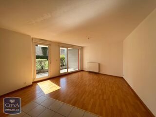  Appartement à louer 2 pièces 50 m²