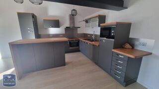  Appartement à louer 4 pièces 104 m²