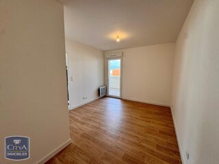  Appartement à louer 3 pièces 63 m²