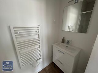  Appartement à louer 2 pièces 35 m²