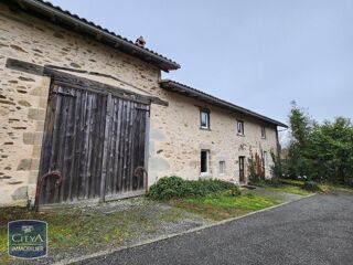  Maison à louer 6 pièces 171 m²