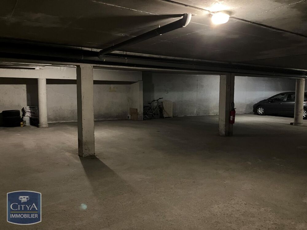 location Parking / Garage Chambéry (73000)