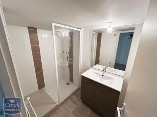  Appartement à louer 2 pièces 41 m²