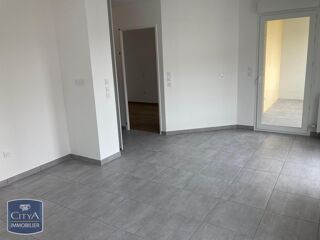  Appartement à louer 2 pièces 44 m²