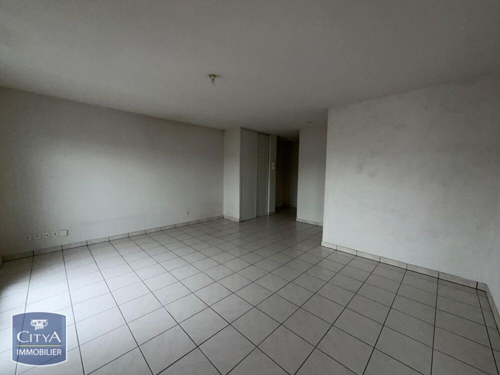 location Appartement - 2 pièce(s) - 49 m² Cusset (03300)