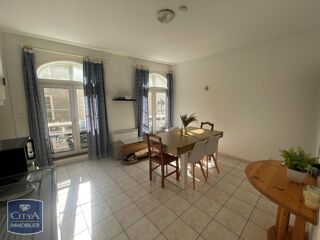  Appartement à louer 2 pièces 39 m²