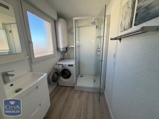  Appartement à louer 2 pièces 45 m²