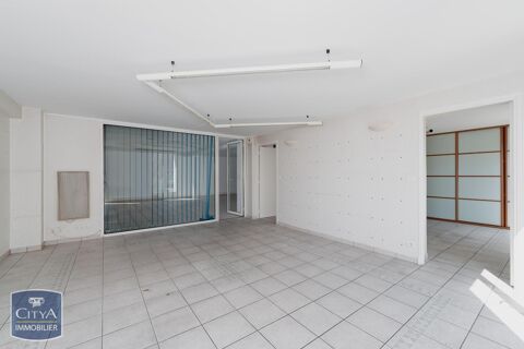   Location / Local Commercial 