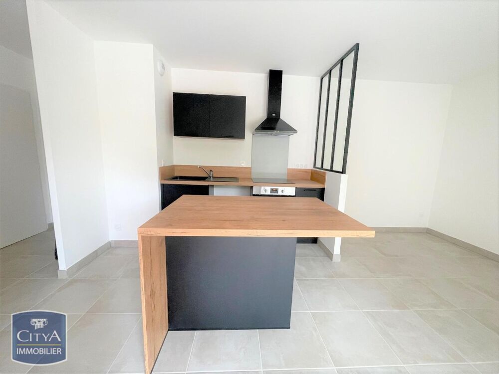 location Appartement - 2 pièce(s) - 41 m² Nîmes (30000)