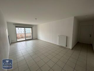  Appartement à louer 3 pièces 75 m²