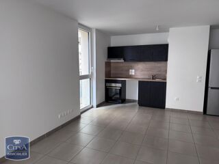  Appartement à louer 1 pièce 40 m²