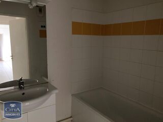  Appartement à louer 3 pièces 55 m²