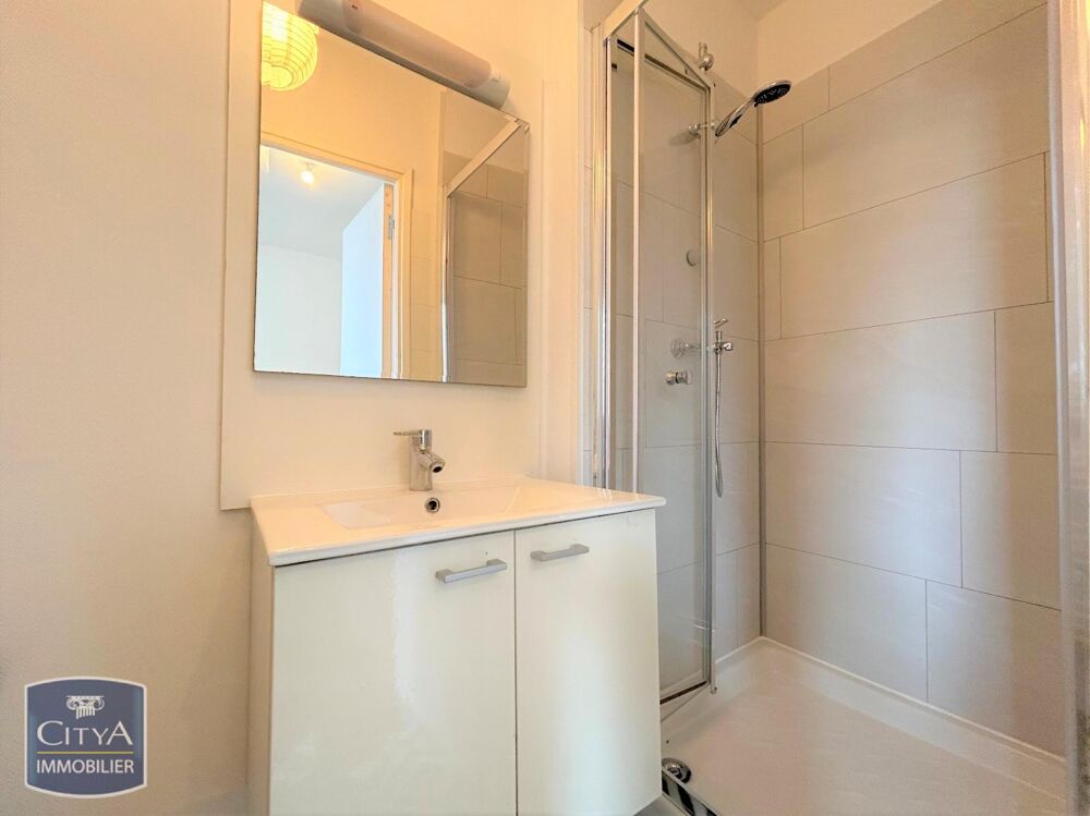 LIBOURNE CENTRE - STUDIO RENOVE Appartement rénové T1 si....
