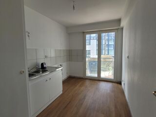  Appartement à louer 3 pièces 80 m²