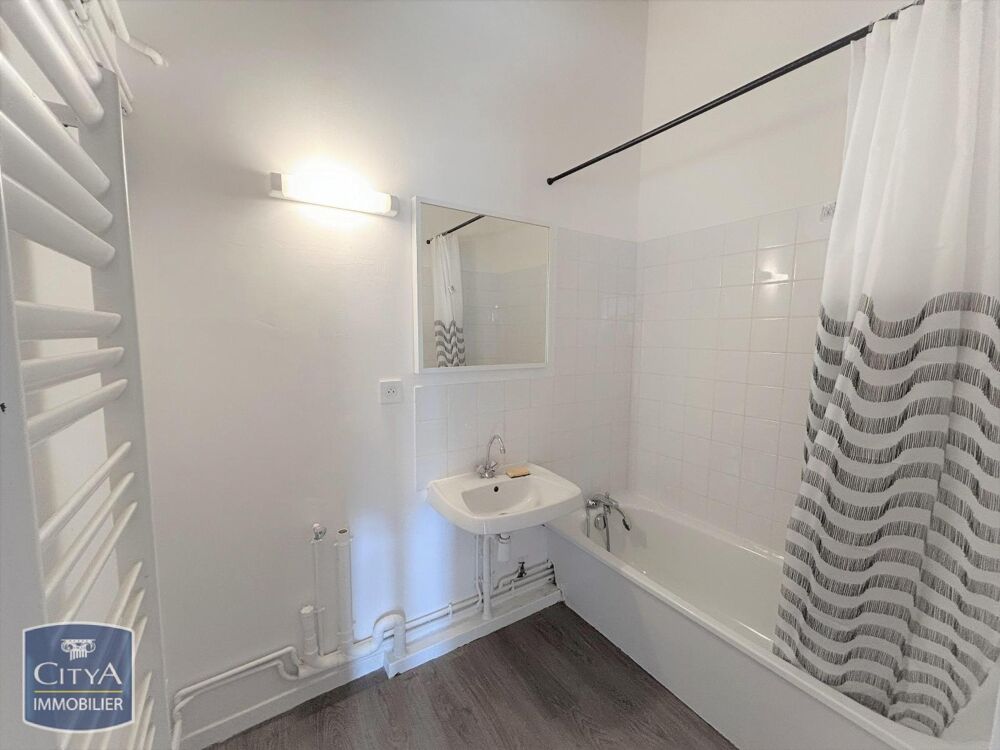 location Appartement - 1 pièce(s) - 36 m² Chinon (37500)