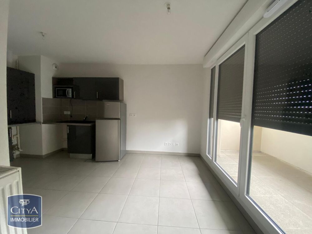 location Appartement - 2 pièce(s) - 36 m² Saint-Geniès-Bellevue (31180)