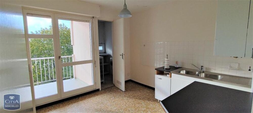 location Appartement - 2 pièce(s) - 67 m² Poitiers (86000)