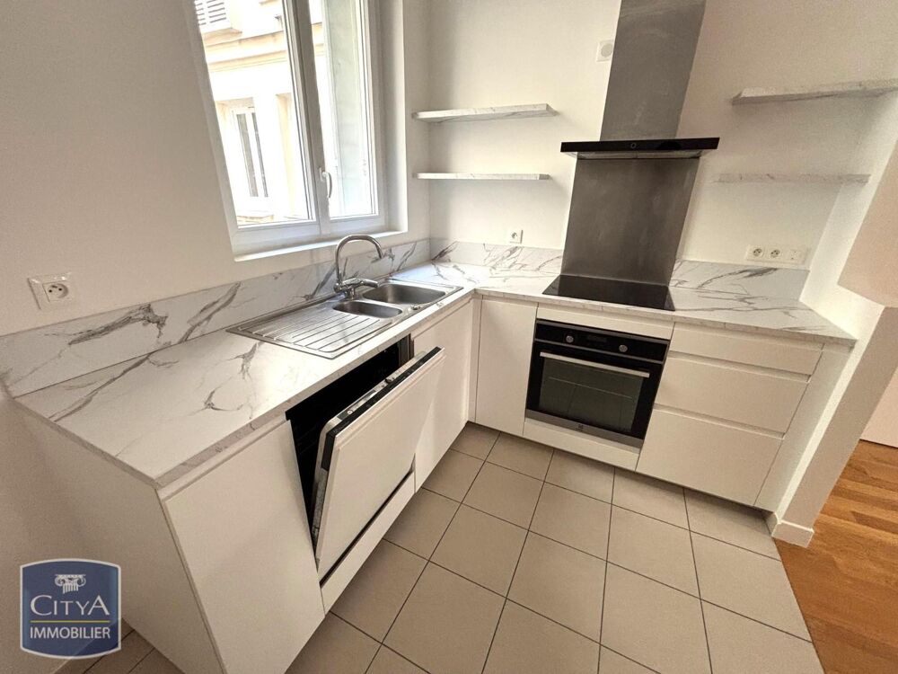 location Appartement - 4 pièce(s) - 93 m² Paris 16