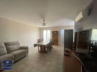  Villa à louer 4 pièces 80 m²