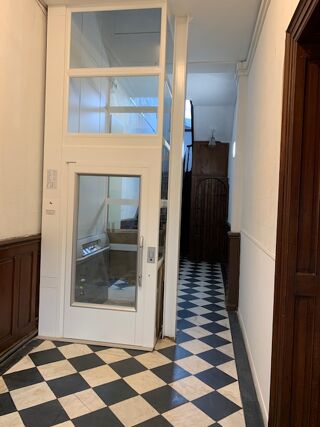  Appartement � louer 4 pi�ces 105 m�