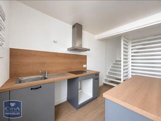  Appartement à louer 4 pièces 74 m²