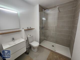  Appartement à louer 1 pièce 32 m²