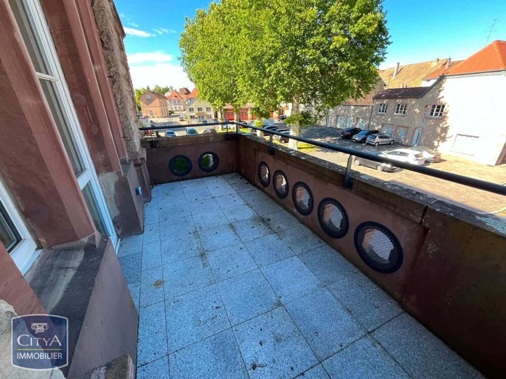 À LOUER - RUE DE LA GARE Nous proposons à la location ap....