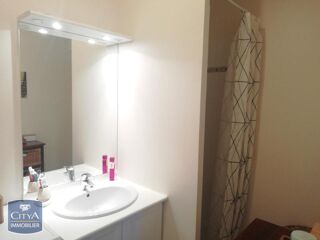  Appartement à louer 2 pièces 39 m²