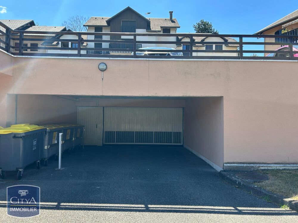 location Parking / Garage - 15 m² Barberaz (73000)