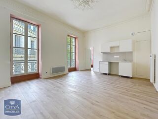  Appartement à louer 2 pièces 39 m²
