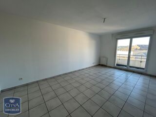  Appartement à louer 3 pièces 63 m²