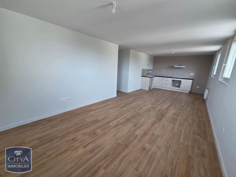 location Appartement - 3 pièce(s) - 73 m² Saint-Rémy-sur-Durolle (63550)