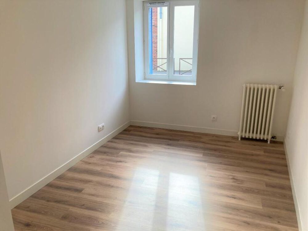 À LOUER à Montmirail Appartement T4 de plain-pied de 82 ....