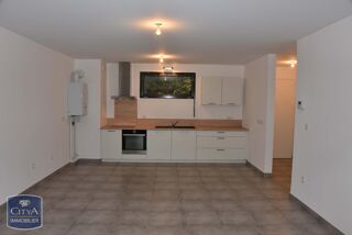  Appartement � louer 3 pi�ces 75 m�