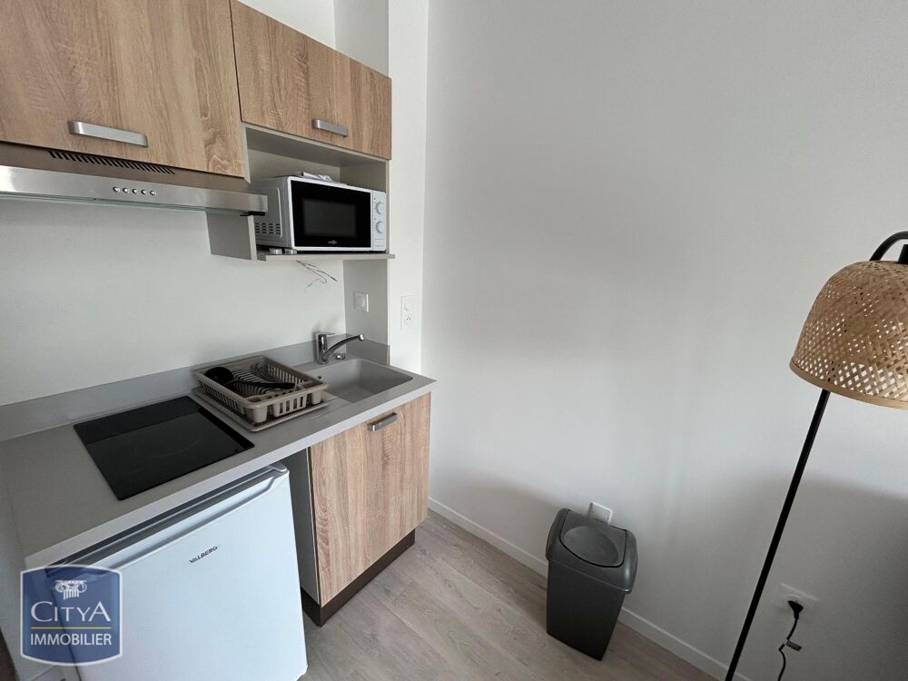 location Appartement - 1 pièce(s) - 18 m² La Rochelle (17000)