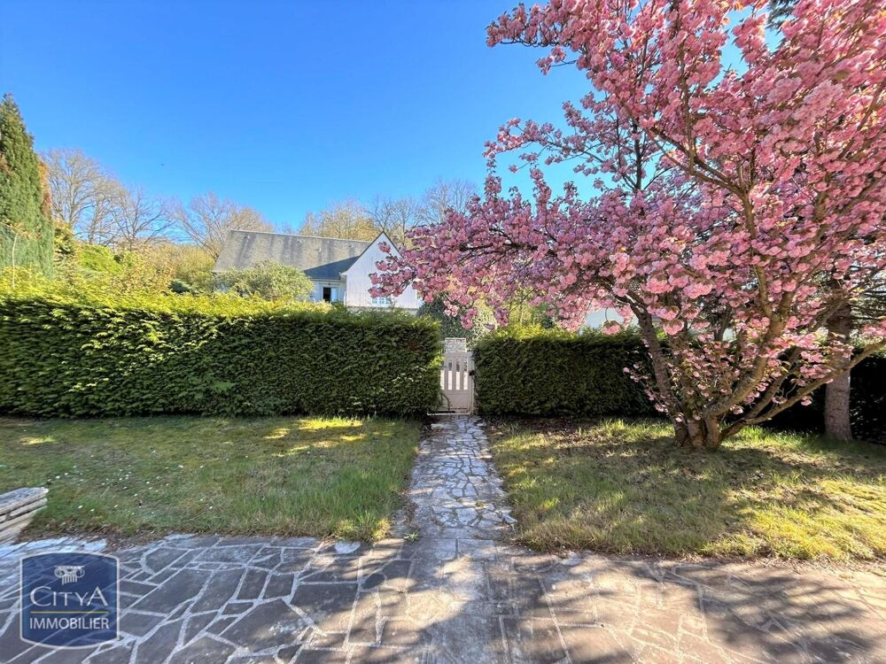 location Maison - 4 pièce(s) - 80 m² Bruyères-et-Montbérault (02860)