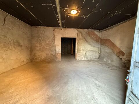  Parking / Garage  louer 63 m