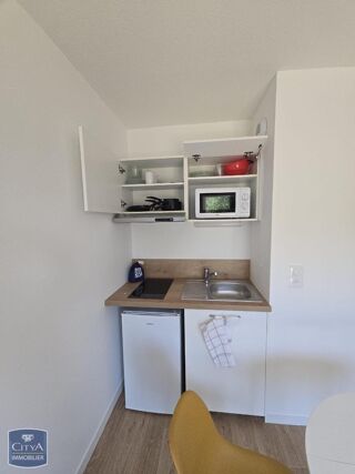  Appartement à louer 1 pièce 22 m²