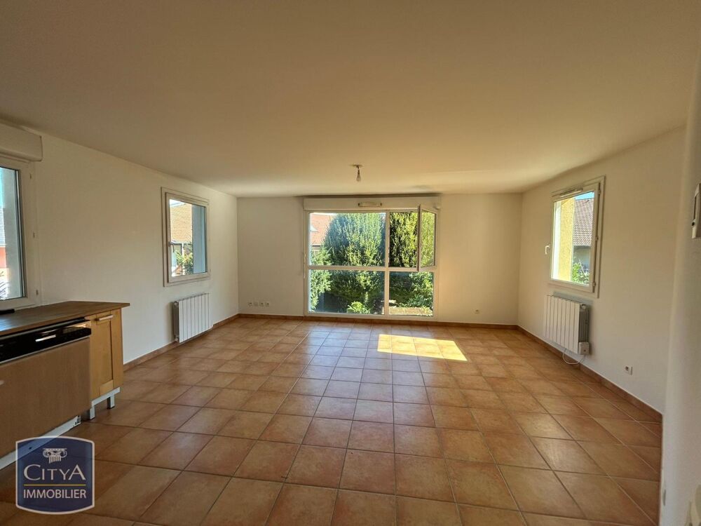 location Appartement - 3 pièce(s) - 63 m² Beaumont (74160)