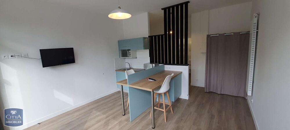 location Appartement - 1 pièce(s) - 23 m² Changé (53810)