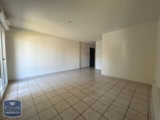  Appartement à louer 2 pièces 46 m²