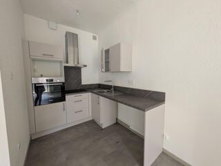  Appartement à louer 1 pièce 45 m²