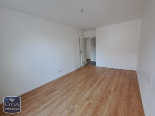  Appartement à louer 3 pièces 57 m²