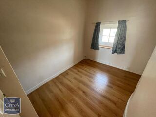  Appartement à louer 1 pièce 32 m²